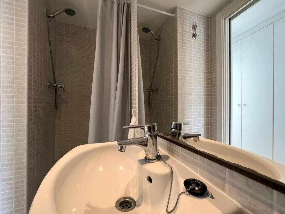 Centrico Apartamento Y Parking A 200M De La Playa 팔라모스 외부 사진